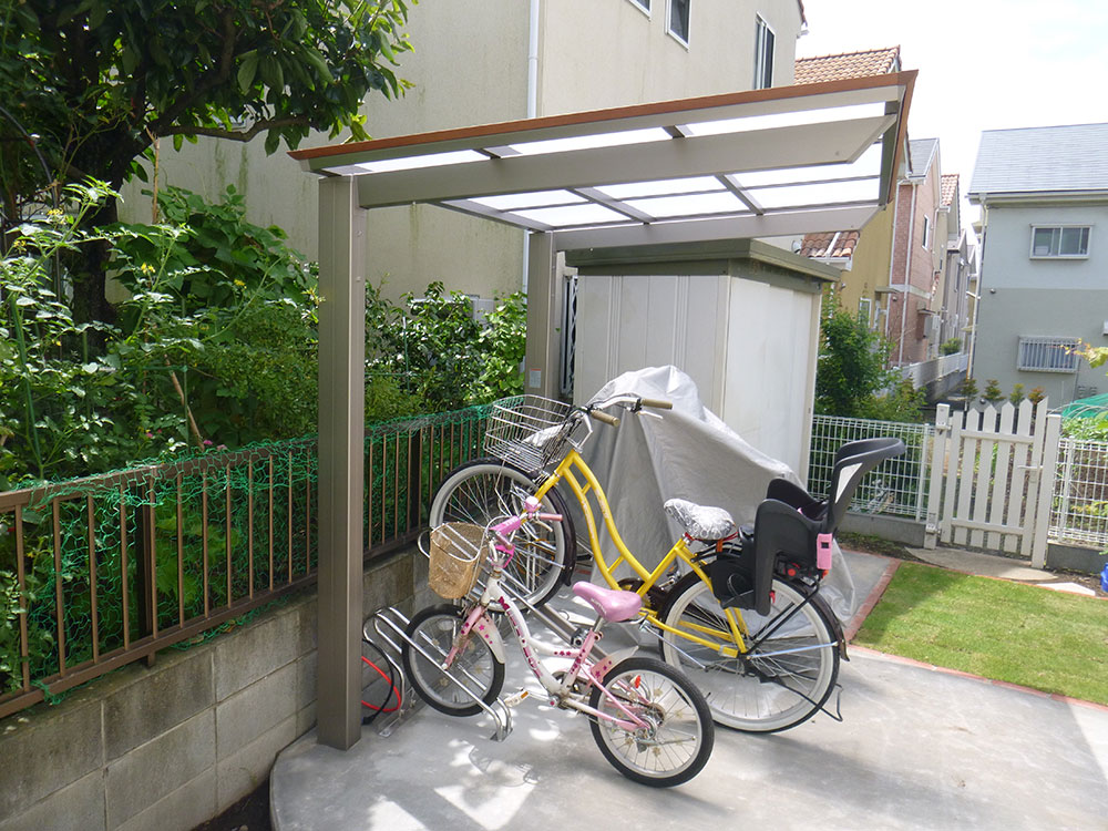 サイクルポート 自転車置き場 お庭のデザイン リフォーム グリーンケア